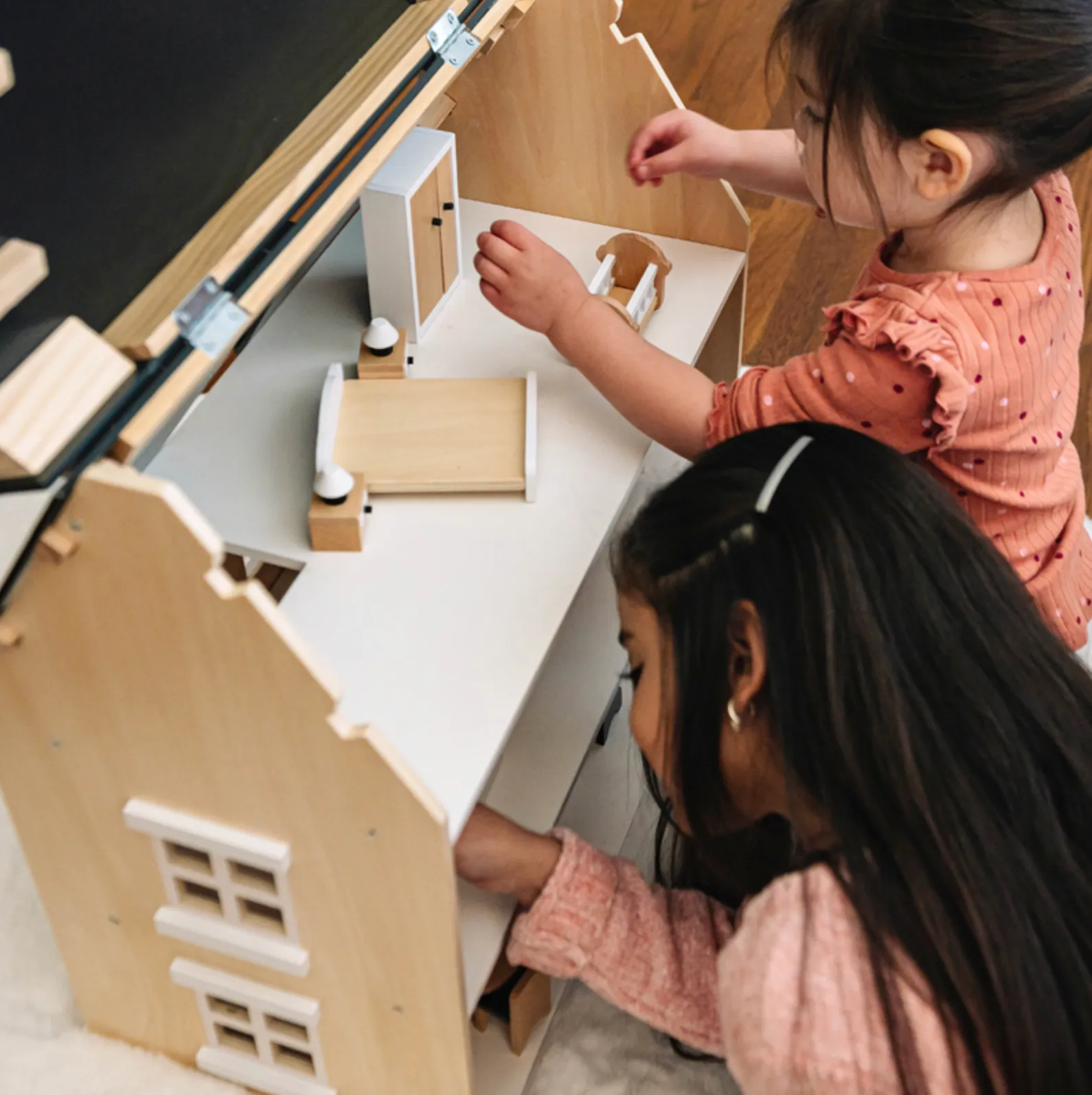 Dollhouse Accessories