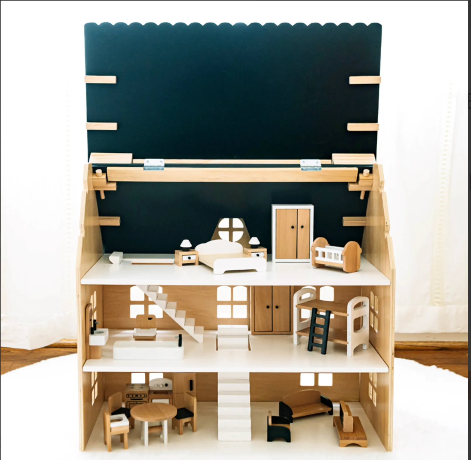 Dollhouse Accessories